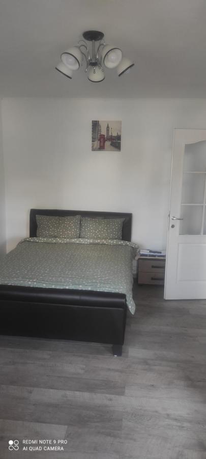 Garsoniera Turda Maria Apartment Ngoại thất bức ảnh